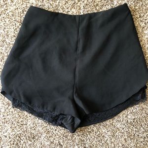 Black shorts with lace